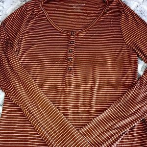 American eagle long sleeve striped shirt